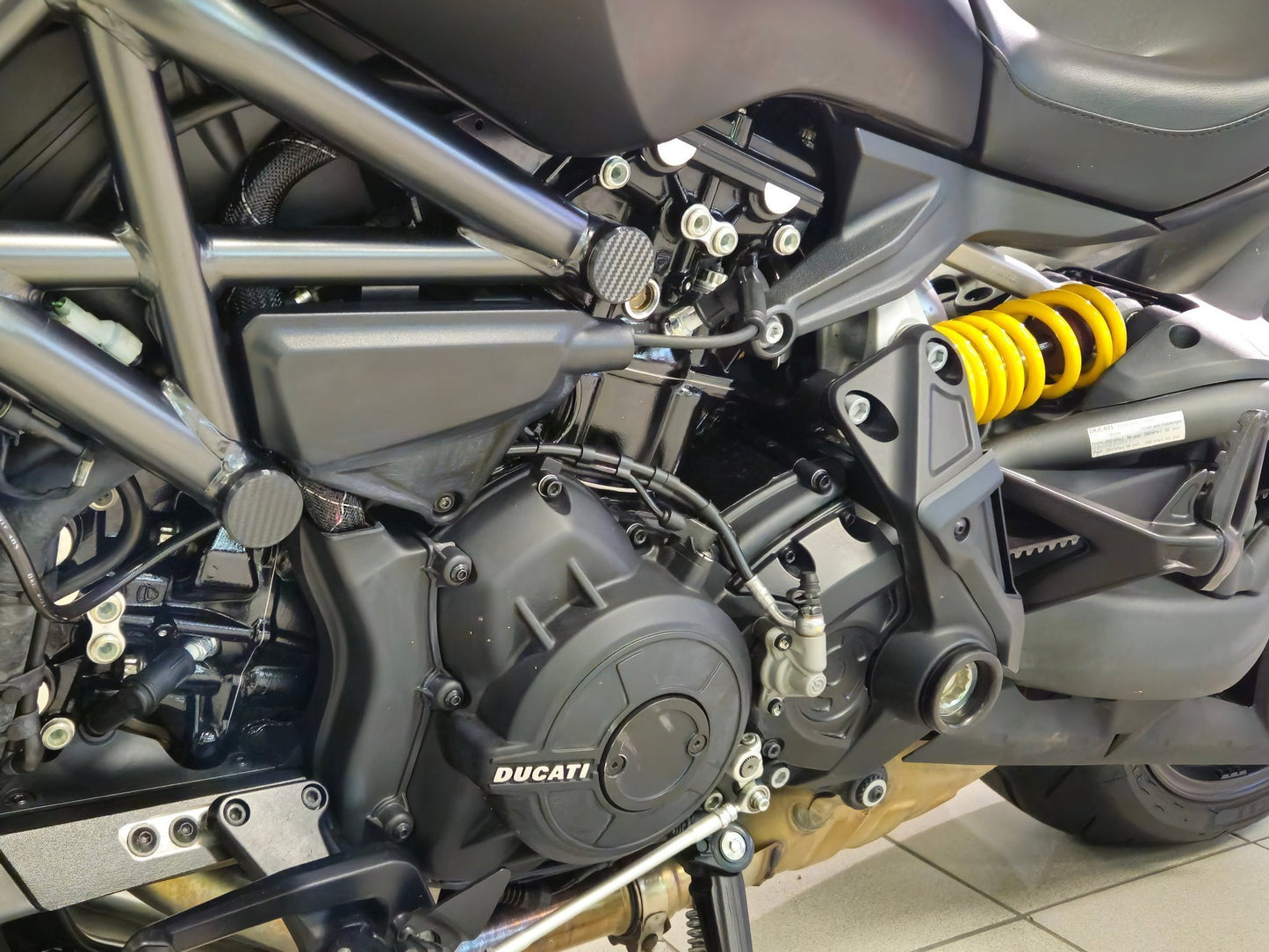 Täcklock till Ducati Xdiavel 2016-2024