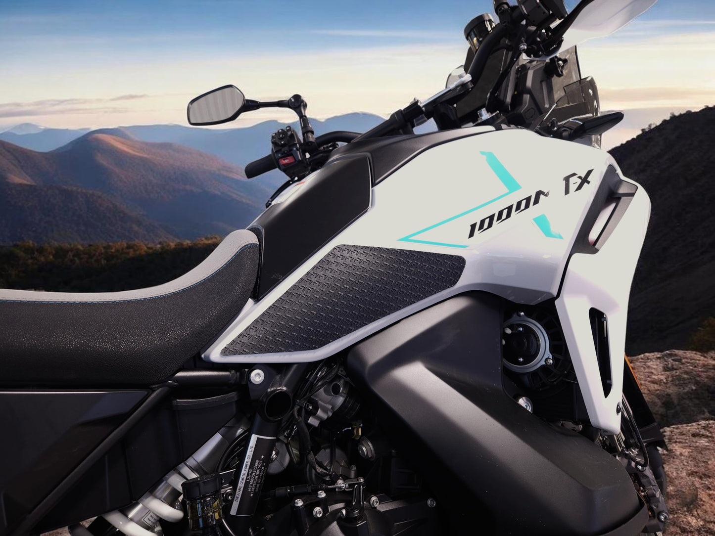 Tankpads (Sidor) till CFMOTO 1000MTX